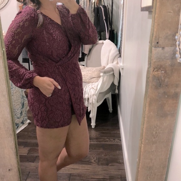 Xhilaration medium cranberry color lace romper - Picture 1 of 2